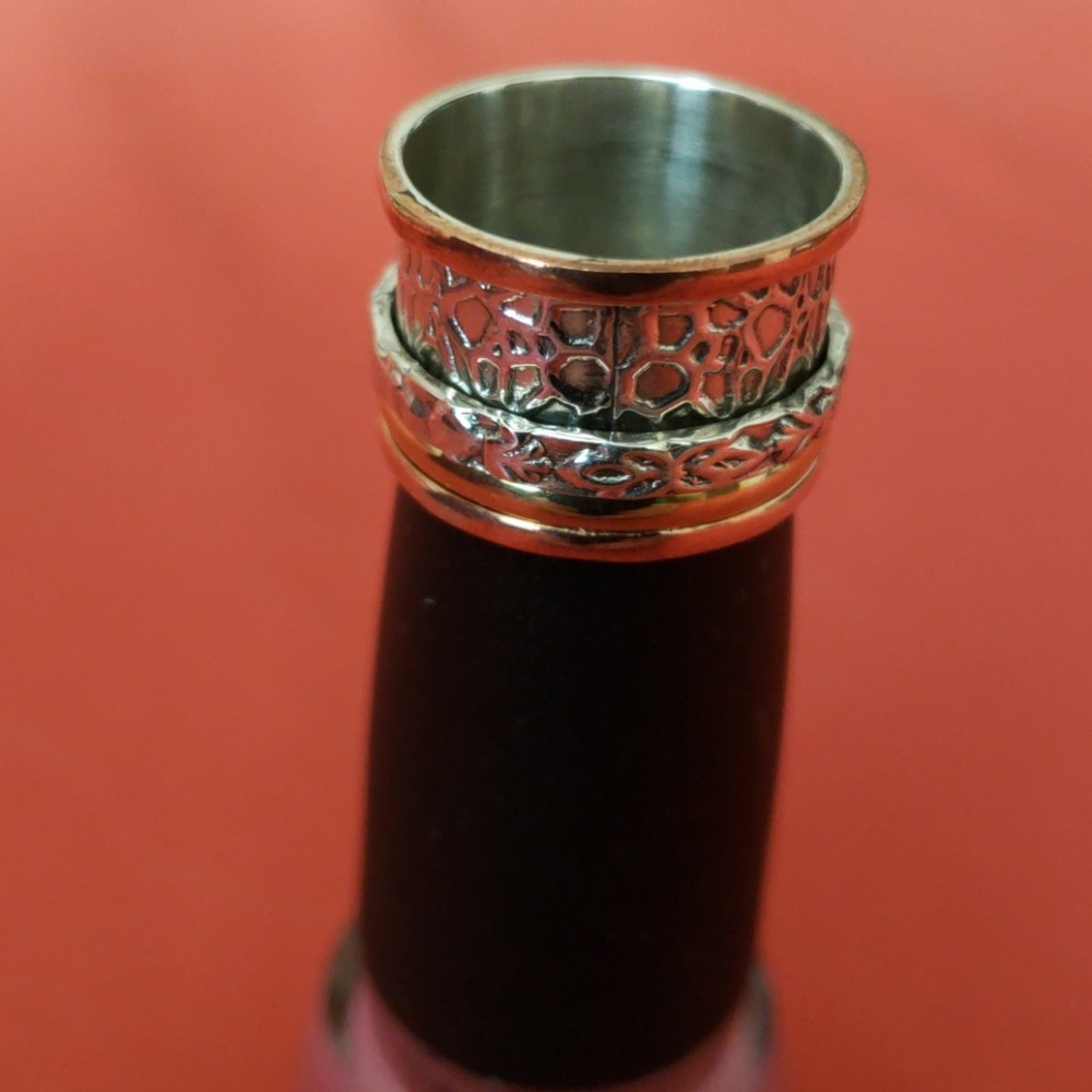 Silver spinner ring